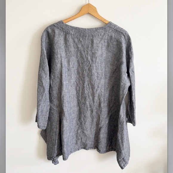 Bryn Walker gray linen button down tunic top size medium - Picture 2 of 6